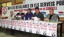 Els representants sindicals a la seu d'Intersindical anunciant el calendari de protestes