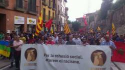 La marxa s'ha celebrat sota el lema "Per la cohesió social, aturem el racisme"