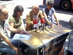 Arcadi Oliveres dóna suport a la campanya contra Catalunya Caixa