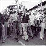 Instant&agrave;nia del trasllat de Miquel Grau al cementiri