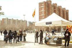 Paradeta informativa de l'Assemblea Nacional de Catalunya (ANC) a l'Hospitalet