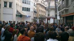 Indignació entre el veïnat pel tancament de l'Ateneu