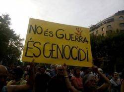 La mobilització ha començat als Jardinets de Gràcia i ha continuat pel passeig de Gràcia en direcció a la plaça de Sant Jaume.