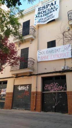 Obertura d'un nou espai "alliberat" a Palma en solidarit amb el "Banc Expropiat" de la Vila de Gràcia