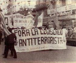 1985 Manifestació a Barcelona d'unes 10.000 persones, convocada per la Comissió Permanent Contra la Llei "Antiterrorista"