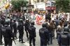 Centenars de persones es manifesten a Barcelona i Tarragona en contra de la celebració del 12-0