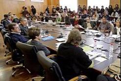 Estudiants de la UVEG demanen parlar al Consell de Govern