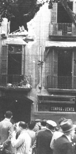 Local del CADCI, bombardejat per l'exèrcit espanyol després de la proclamació de la República catalana