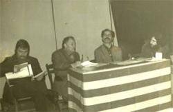 Jordi Arquer als anys 70, junt a Agustí Barrera, en una conferència del sindicat COLL i el PSAN-Provisional