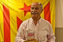 Acte 5&egrave; aniversari Llibertat.cat: Agust&iacute; Barrera recollint el premi