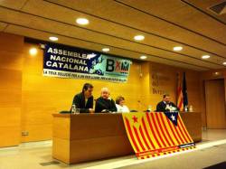 La presentació va tenir lloc al Pavelló de Suècia de Berga, que es va omplir de gom a gom