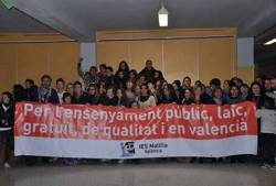 Tancament als instituts