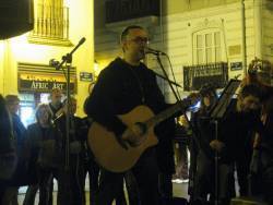 Centenars de persones es manifesten en solidaritat amb Parc Alcosa el passat mes de gener