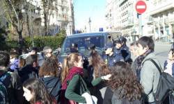 La Policia Nacional va sufocar la protesta estudiantil amb càrregues