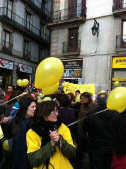 La comunitat educativa es concentra a Barcelona contra les retallades
