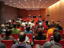 Denuncien la privatització en una xerrada en defensa de la sanitat pública a Reus