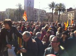 Demanen al govern que planti cara a Madrid en defensa de la Llengua