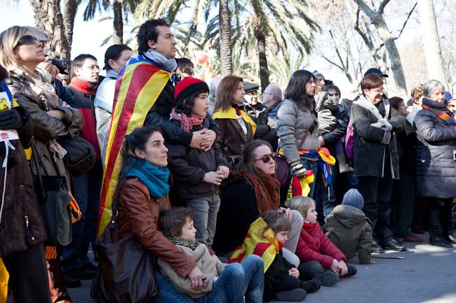 Més de 2.000 persones s'han concentrat davant del TSJC