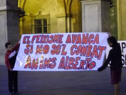 Pancarta de la concentració de Manresa en contra de l'agressió feixista