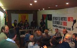 Debat sobre mitjans d'informació populars a Falset