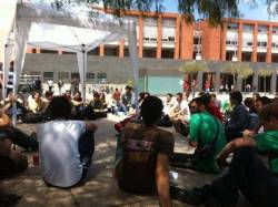 Ocupaci&oacute; als jardins del rectorat