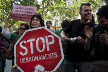 Les mobilitzacions contra els desnonaments continuen arreu del país