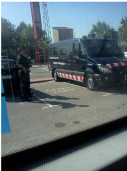 Mossos a la Renfe de la UAB