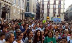 La Plaça Sant Jaume s'ha omplert per rebutjar Eurovegas