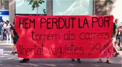 Pancarta de suport als vaguistes detinguts el 29-M