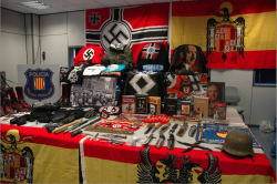 Material nazi que posseïa la banda desarticulada