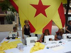 Cosida popular a Salt de l'estelada gegant