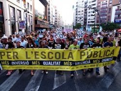 Capçalera de la manifestació a la ciutat de València