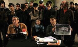 La denuncia pública de l'abús repressiu davant de l'Ajuntament de Mataró (25.10.2010)