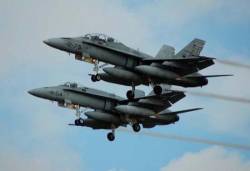 Dos F-18 com els que van sobrevolar el nord de Catalunya dilluns