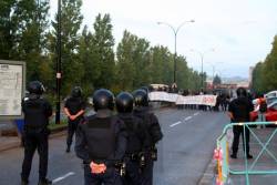 Protestes a la UAB a primera hora del matí