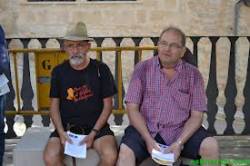 Els Jubilats per Mallorca reparteixen fulls informatius sobre els problemes de l'illa