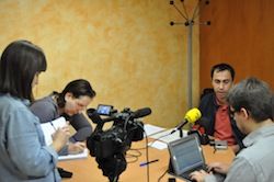David Vidal, en roda de premsa, explica l'escrit presentat a la fiscalia