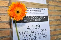 Acte de senyalització de la fossa comuna