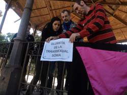 La CUP-AE demana que es posi el nom de transsexual Sònia a la glorieta del parc de la Ciutadella de Barcelon