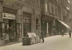 La històrica llibreria Catalònia de Barcelona tanca ofegada per la crisi