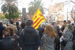 Concentració a Mataró per preservar la memòria davant dels intents d'alguns sectors polítics de reflotar les idees nazi-feixistes.