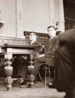 1915 Condemna dels anarquistes Abarno i Carbone als Estats Units