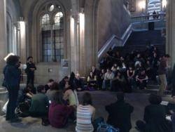 Estudiants i treballadors en el moment de l'ocupaci&oacute;