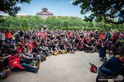 Assemblea dels bombers davant del Parlament