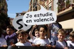 La Conselleria d'Educació proposa elimanr línies de català