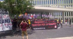 M&eacute;s de 200 persones donant suports als encausats del 29M