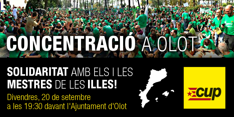 Concentració solidaritat amb els mestres a les Illes - Olot