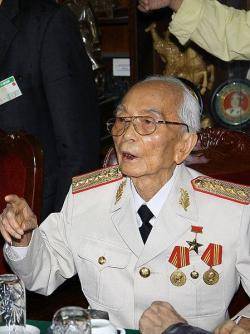 Ha mort el general Vo Nguyen Giap