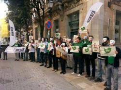 Reclamaven una major llibertat d'expressió i portaven cartells del sindicat amb l'etiqueta #TotsSomDirectorsMaó.