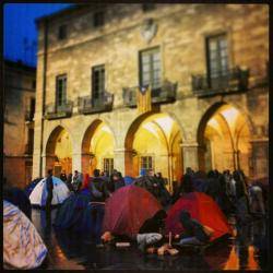 Acampada a la plaça Major de Manresa
